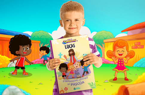 Foto de uma criança com sua Coleção Fé e Confiança